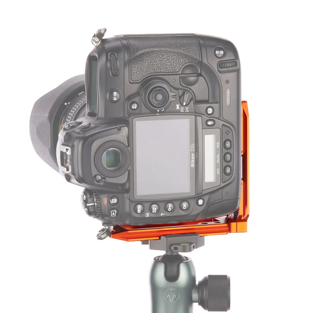 3-Legged-Thing QR11 FBC-2 universal L-bracket in orange, Arca-Swiss compatible with adjustable vertical and horizontal mounting via quick-release clamp.