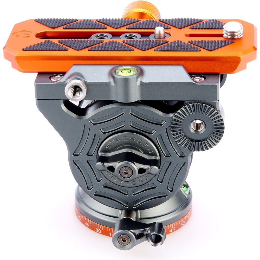 3 Legged Thing AirHed Cine-V fluid video head with Manfrotto 501-type plate for smooth pan/tilt control in professional filmmaking.