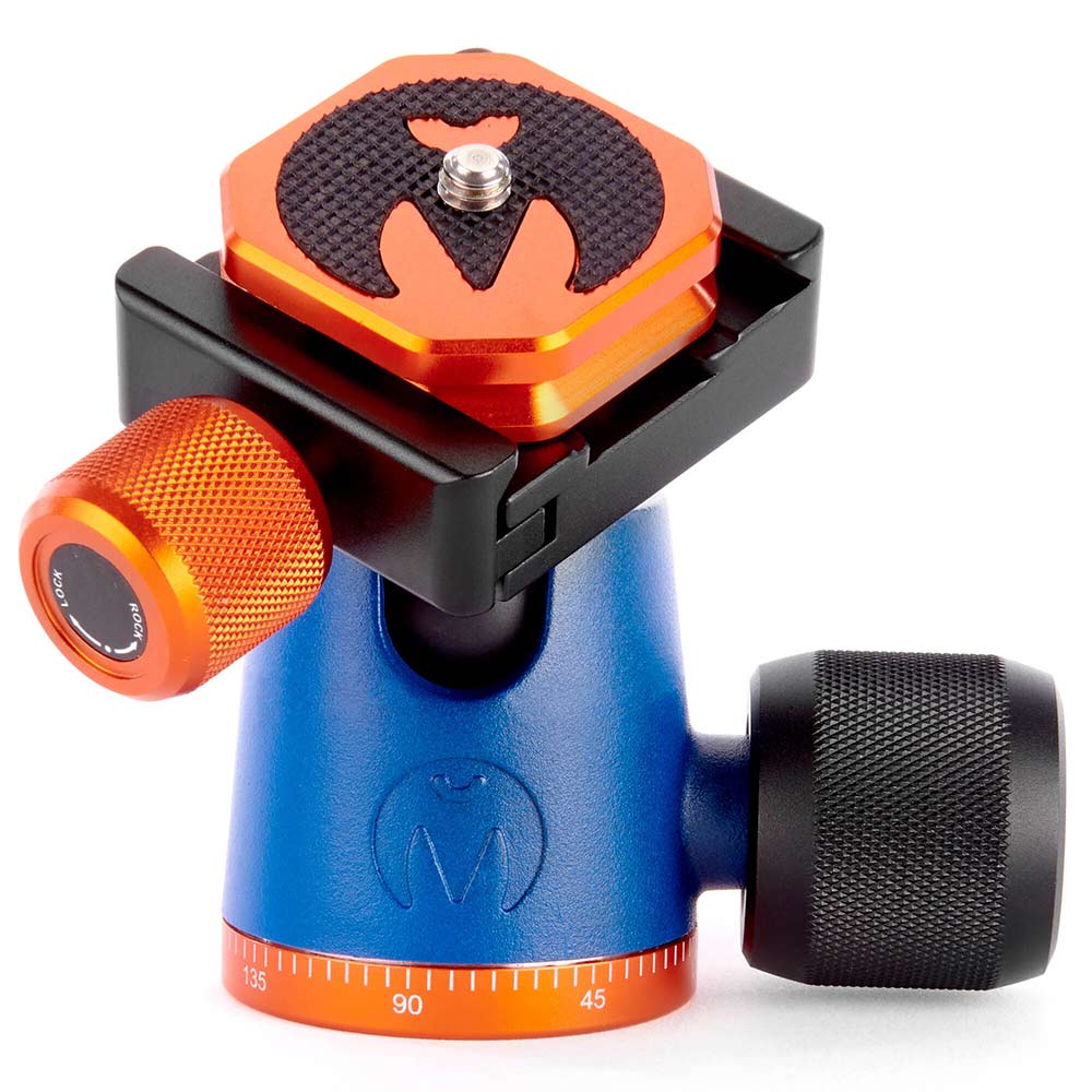 3‑Legged‑Thing AirHed Neo 2.0 ball head in blue with Arca‑Swiss clamp, ergonomic control knob and bubble level.