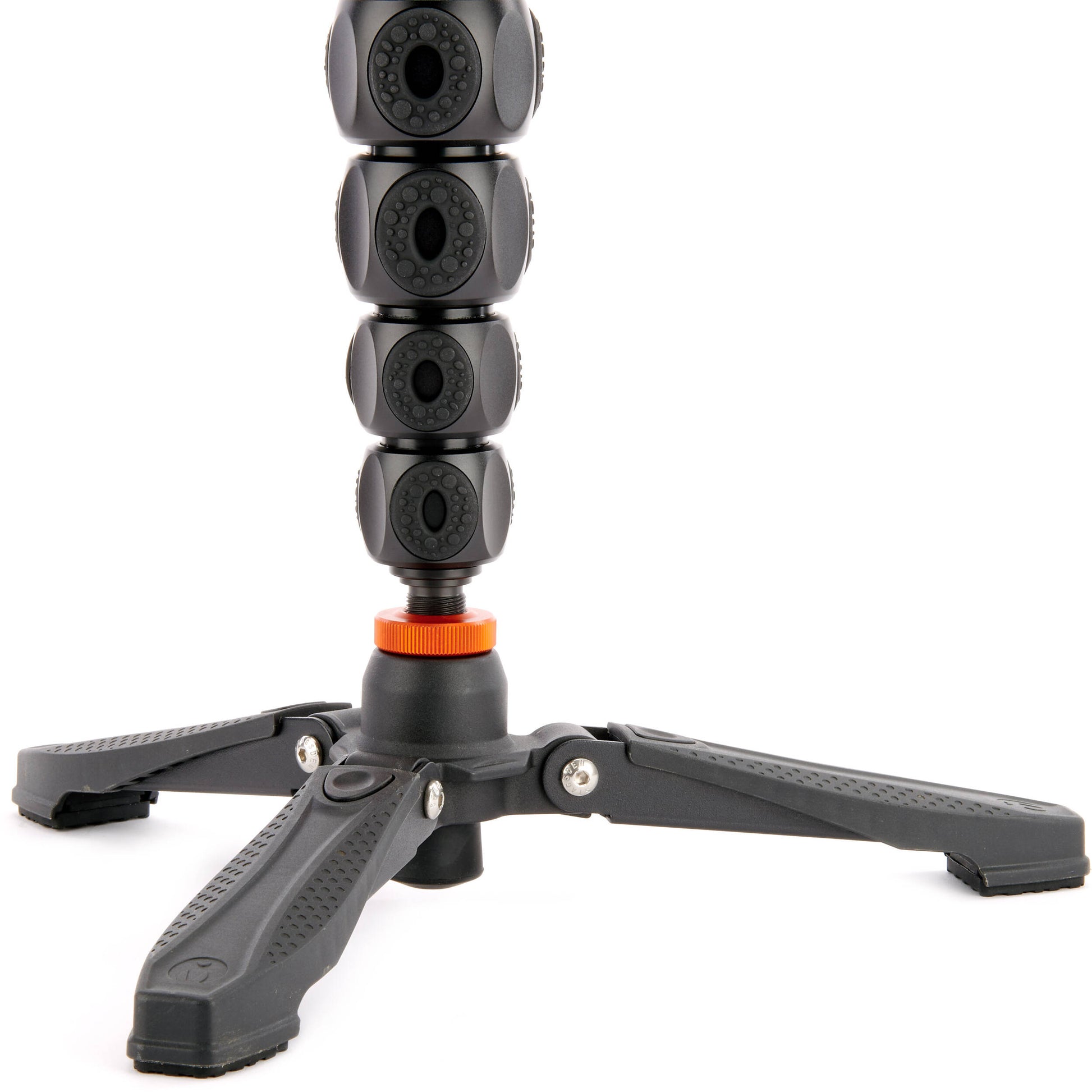 3 Legged Thing Alana Monopod Superkit in Black – complete, durable monopod setup with foot stabiliser and accessories for pro-level support.