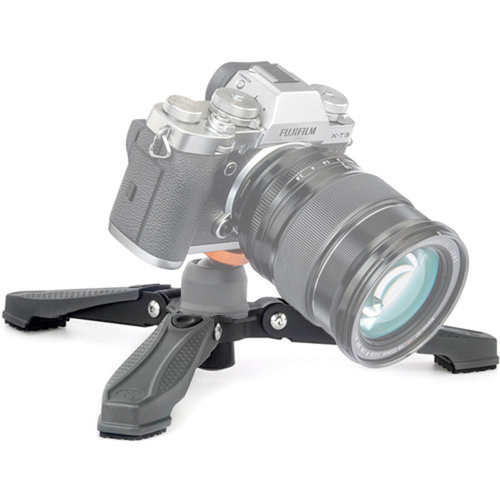 Three‑Legged‑Thing Docz2 monopod foot stabilizer in black, cushioned base with pivoting rubber grip for stable monopod support.