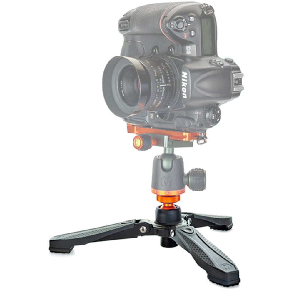 Three‑Legged‑Thing Docz2 monopod foot stabilizer in black, cushioned base with pivoting rubber grip for stable monopod support.