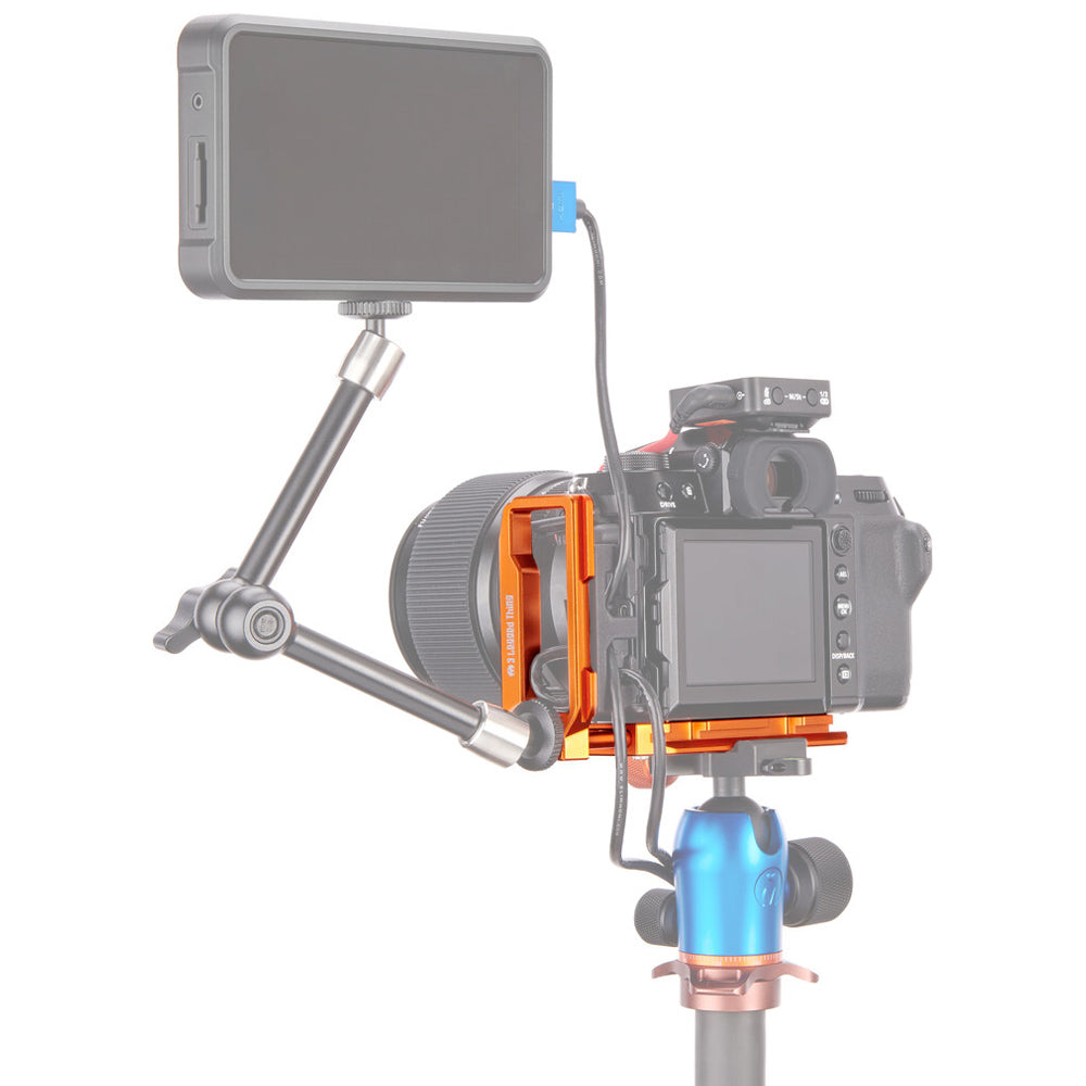 3 Legged Thing Gracy L-Bracket for Fujifilm GFX 100S and 50S II with Arca-Swiss compatibility and cable management.