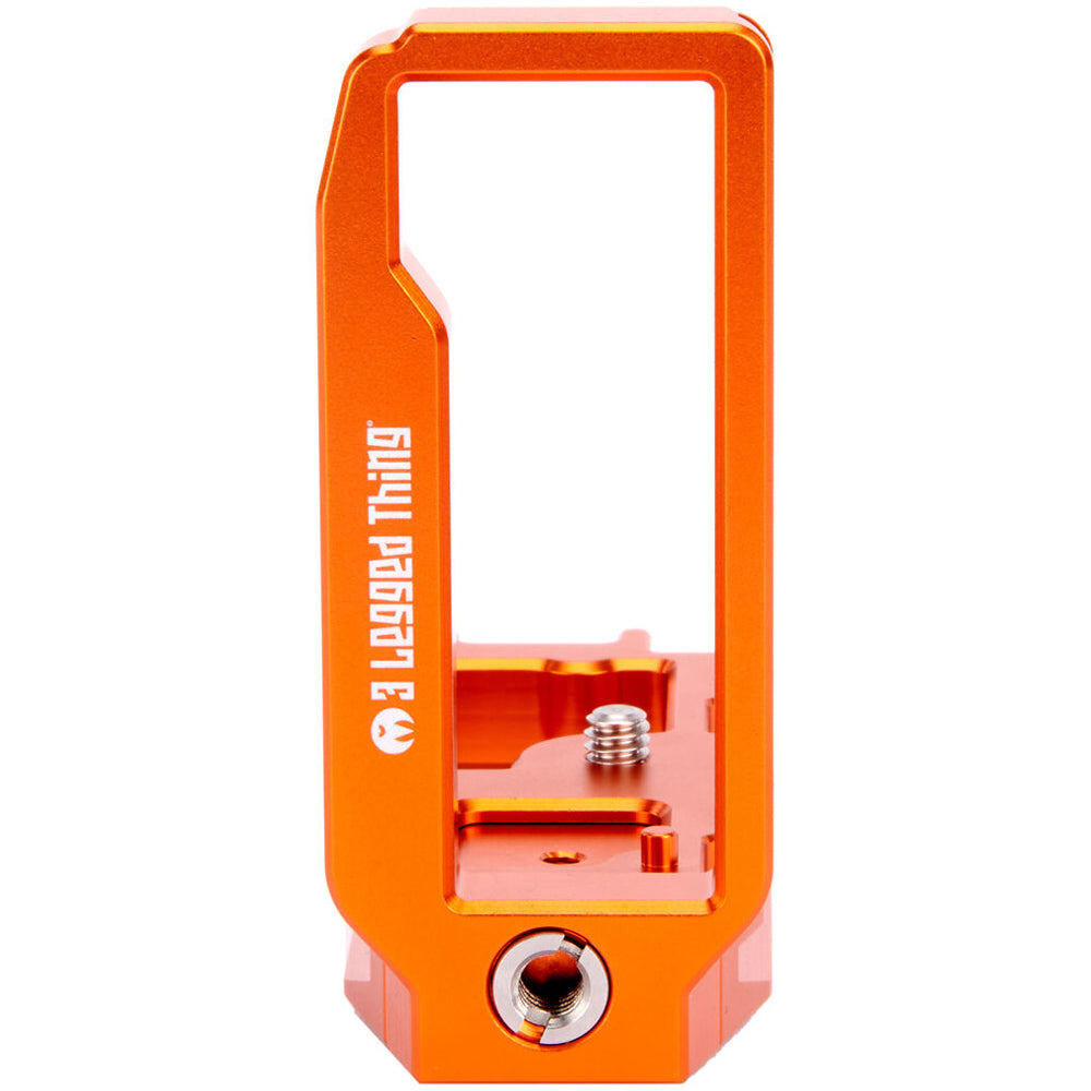 3 Legged Thing Gracy L-Bracket for Fujifilm GFX 100S and 50S II with Arca-Swiss compatibility and cable management.