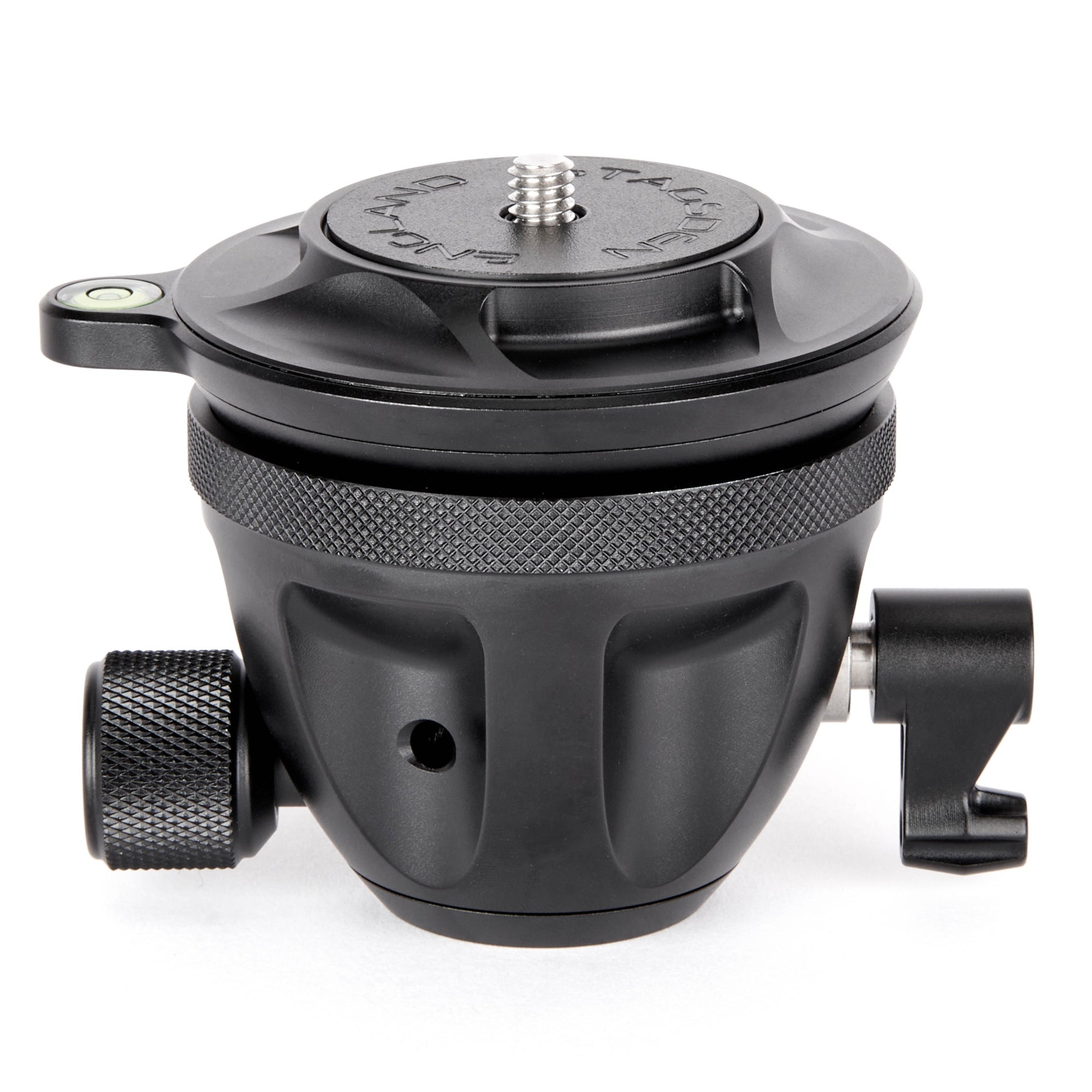 Level your horizon without having to adjust the tripod’s legs, increasing accuracy for photographers. Offers improved compatibility with heads and clamps.