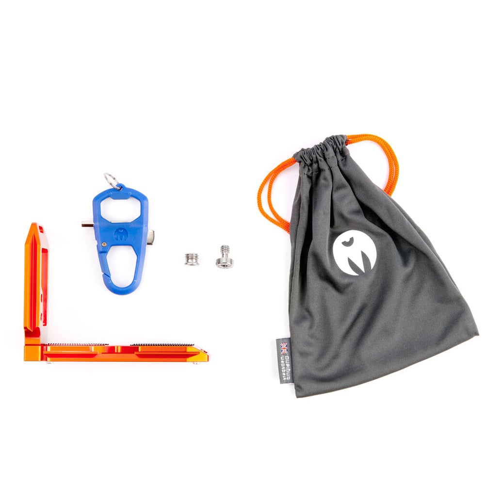 3‑Legged‑Thing QR11 LB 2.0 L‑bracket in copper finish, Arca‑Swiss compatible with dual ¼″ accessory threads