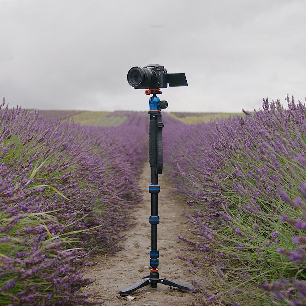 3 Legged Thing Taylor 2.0 Magnesium Alloy Monopod Kit with detachable foot stabiliser, designed for photography and videography.