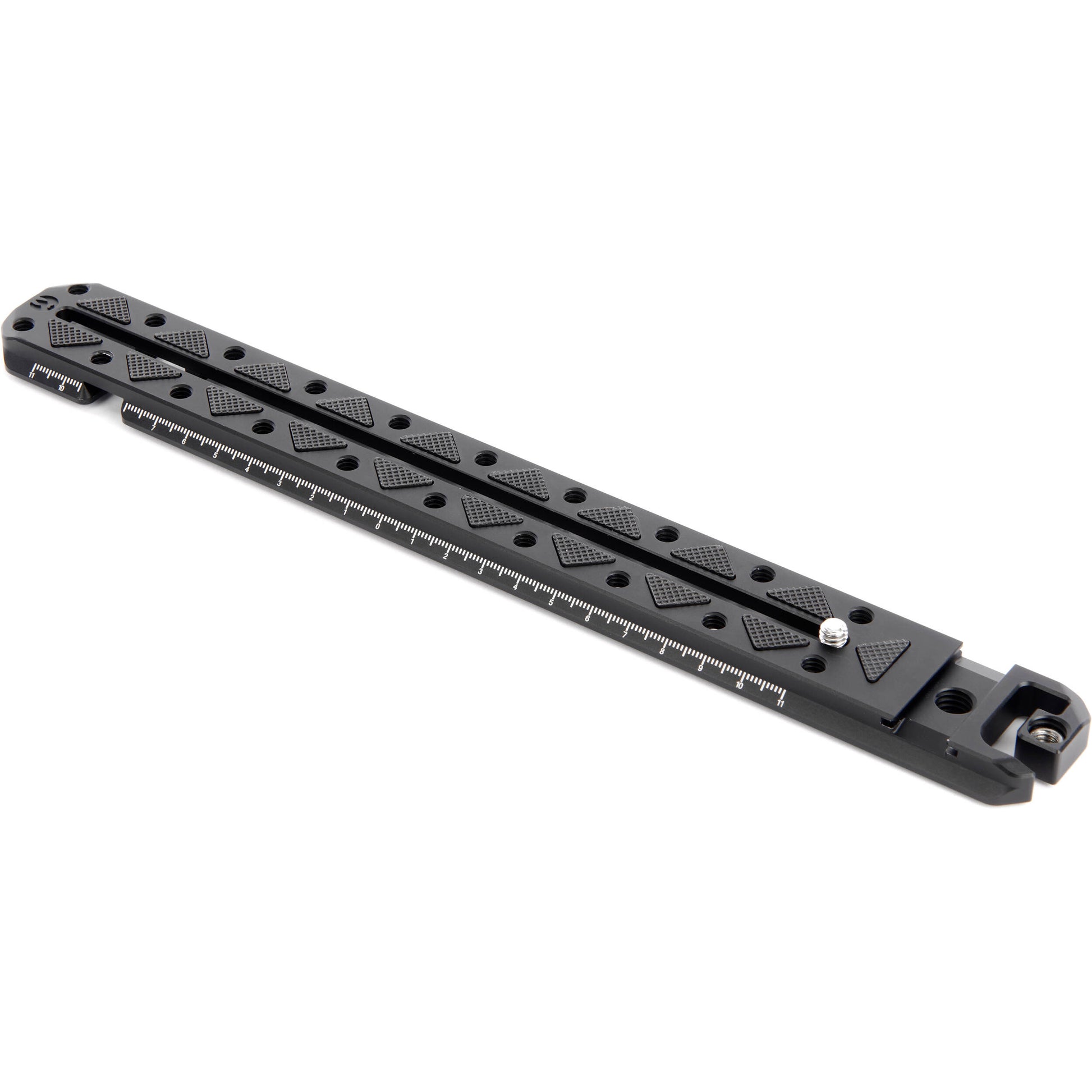 3 Legged Thing 300mm Ultra Plate in darkness finish with extended design and multiple mounting options.
