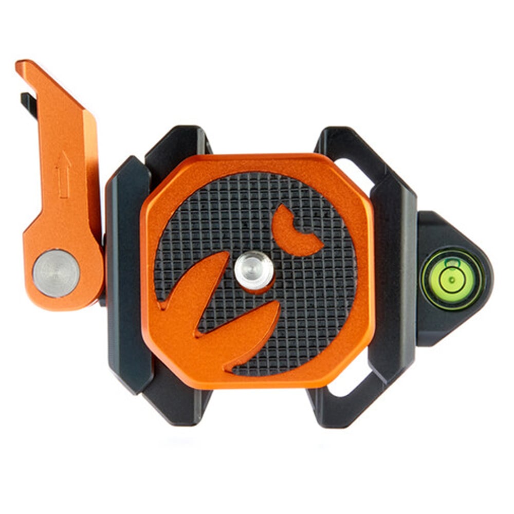 3 Legged Thing Universal Lever Clamp with quick-release plate – a versatile, secure mounting solution for tripods and heads, compatible with Arca-Swiss systems.