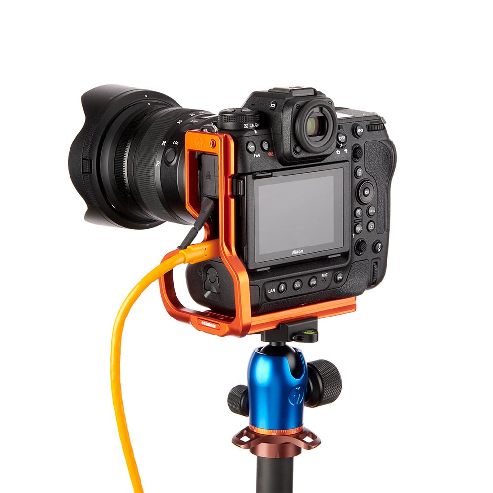 3 Legged Thing Zaara copper L-Bracket custom-designed for Nikon Z9 with Arca-Swiss compatibility.