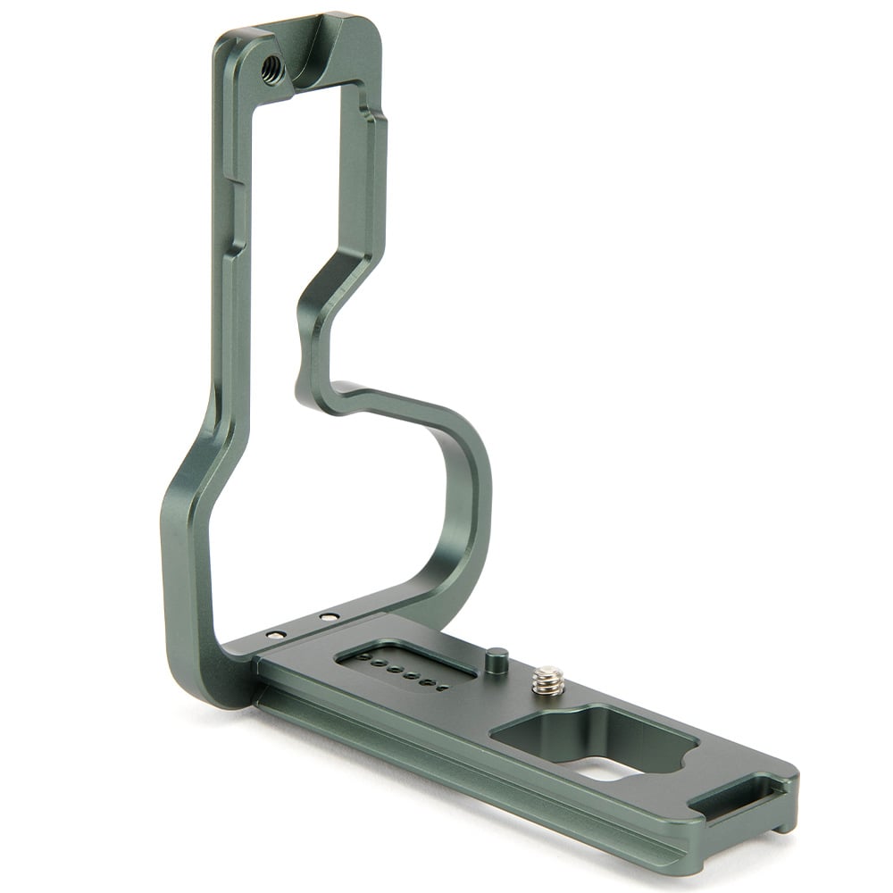 3 Legged Thing Zaara grey L-Bracket custom-designed for Nikon Z9 with Arca-Swiss compatibility.