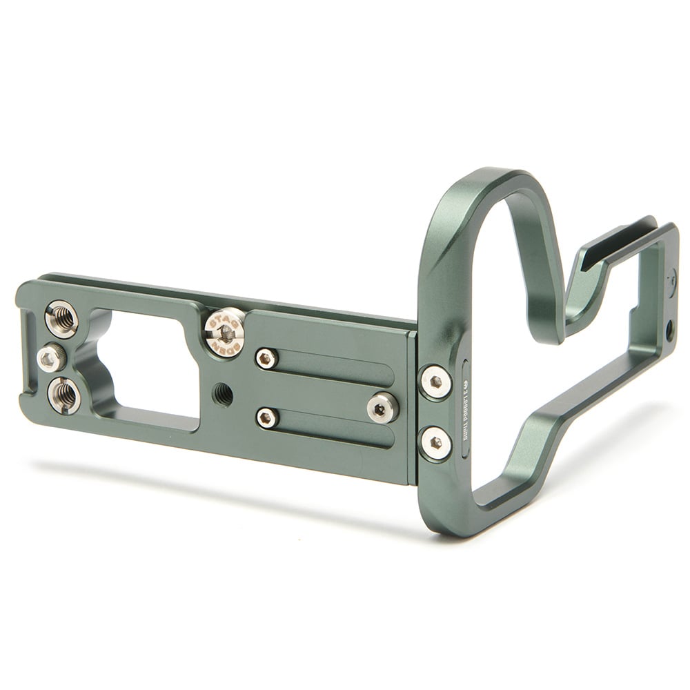 3 Legged Thing Zaara grey L-Bracket custom-designed for Nikon Z9 with Arca-Swiss compatibility.