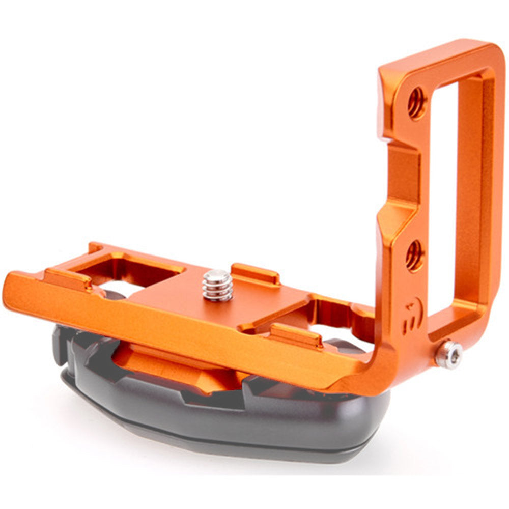 3 Legged Thing Zayla PD L-Bracket for Nikon Z50 with Arca-Swiss and Peak Design Capture v3 compatibility.