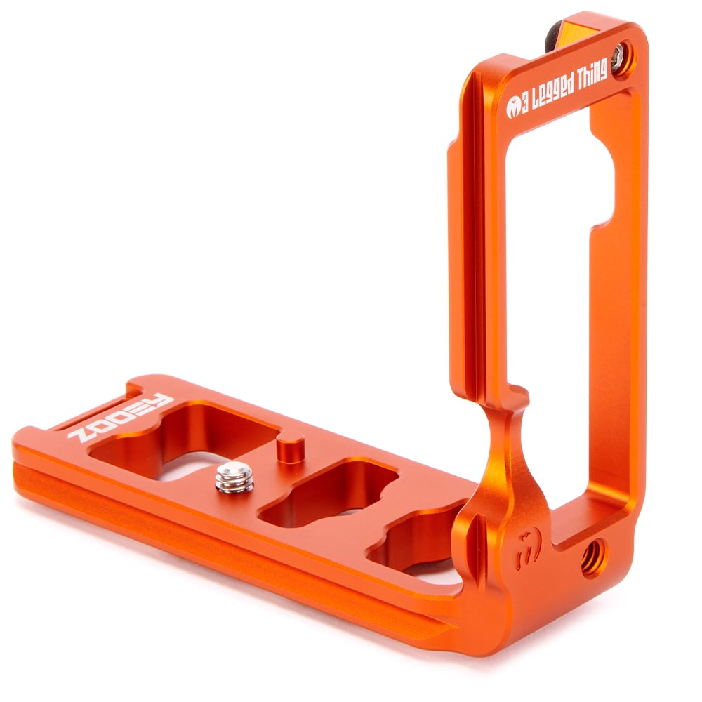 3 Legged Thing Zooey L-Bracket designed for Nikon Z8 mirrorless camera with Arca-Swiss compatibility.