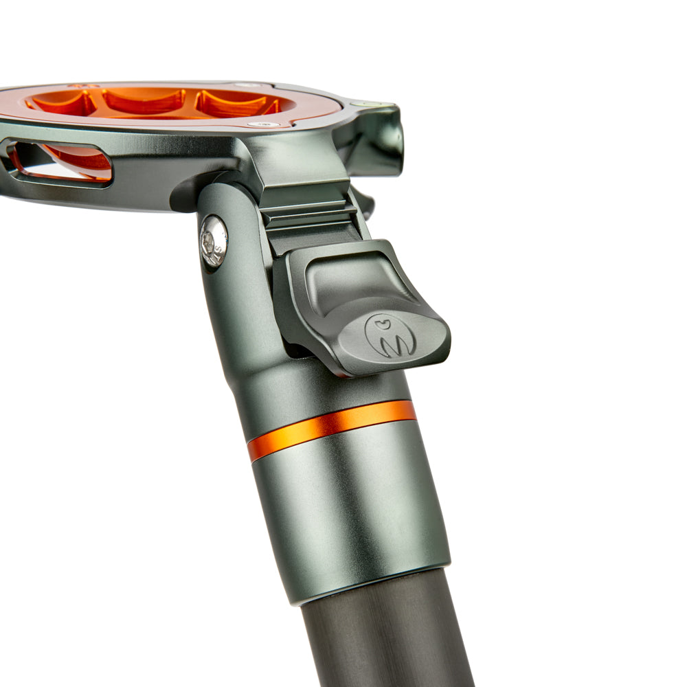 3 Legged Thing Legends Tommy Carbon Fibre Tripod (Grey) with robust design and heavy-duty support for professional photography setups.