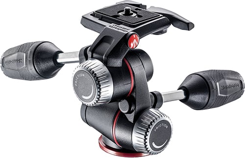 The Manfrotto 055XPRO3 kit combines the aluminium 3-section tripod with X-PRO 3-Way head for versatility and stability that work in many capturing situations.