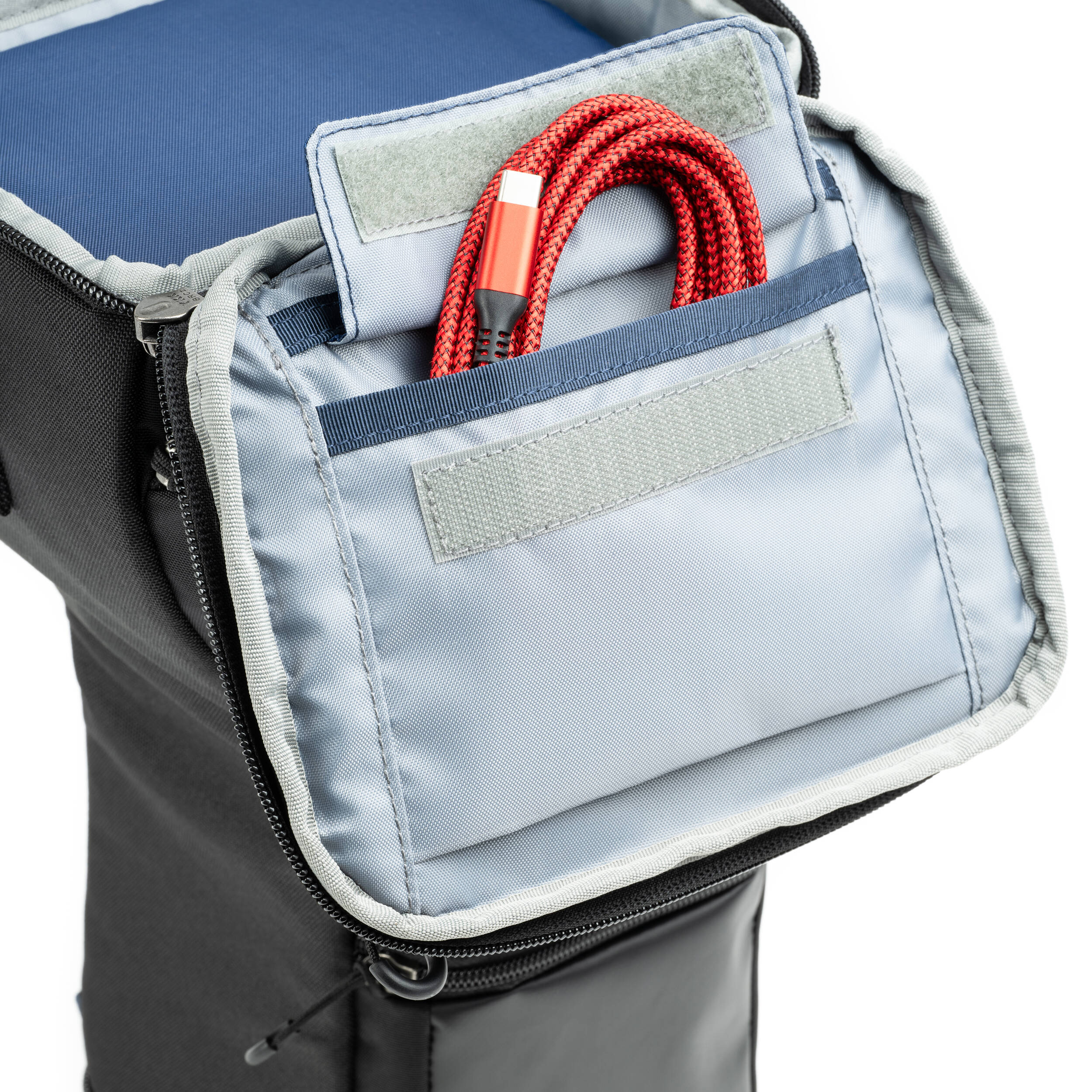 Think Tank Digital Holster 30 V3 camera bag with quick-access lid, belt attachment, and rain protection.