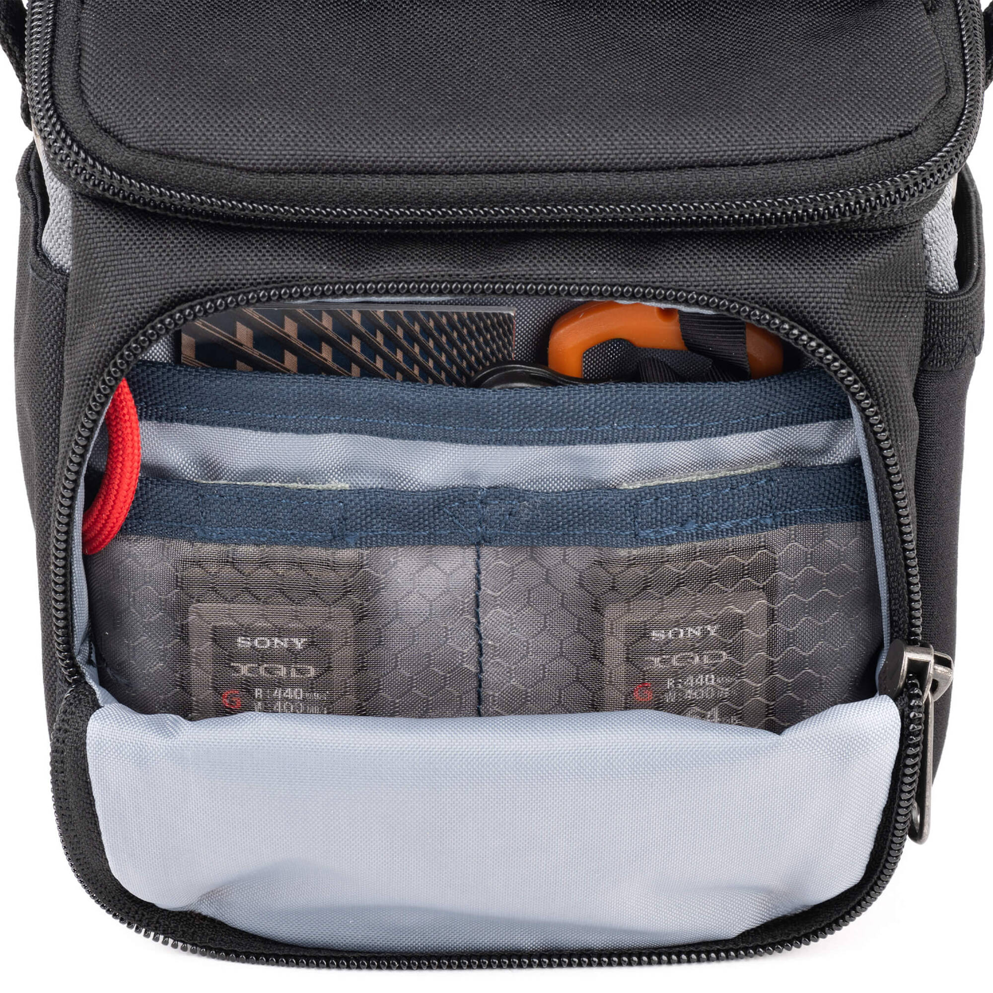 Mover 20 V2 with adjustable interior dividers for camera and lenses