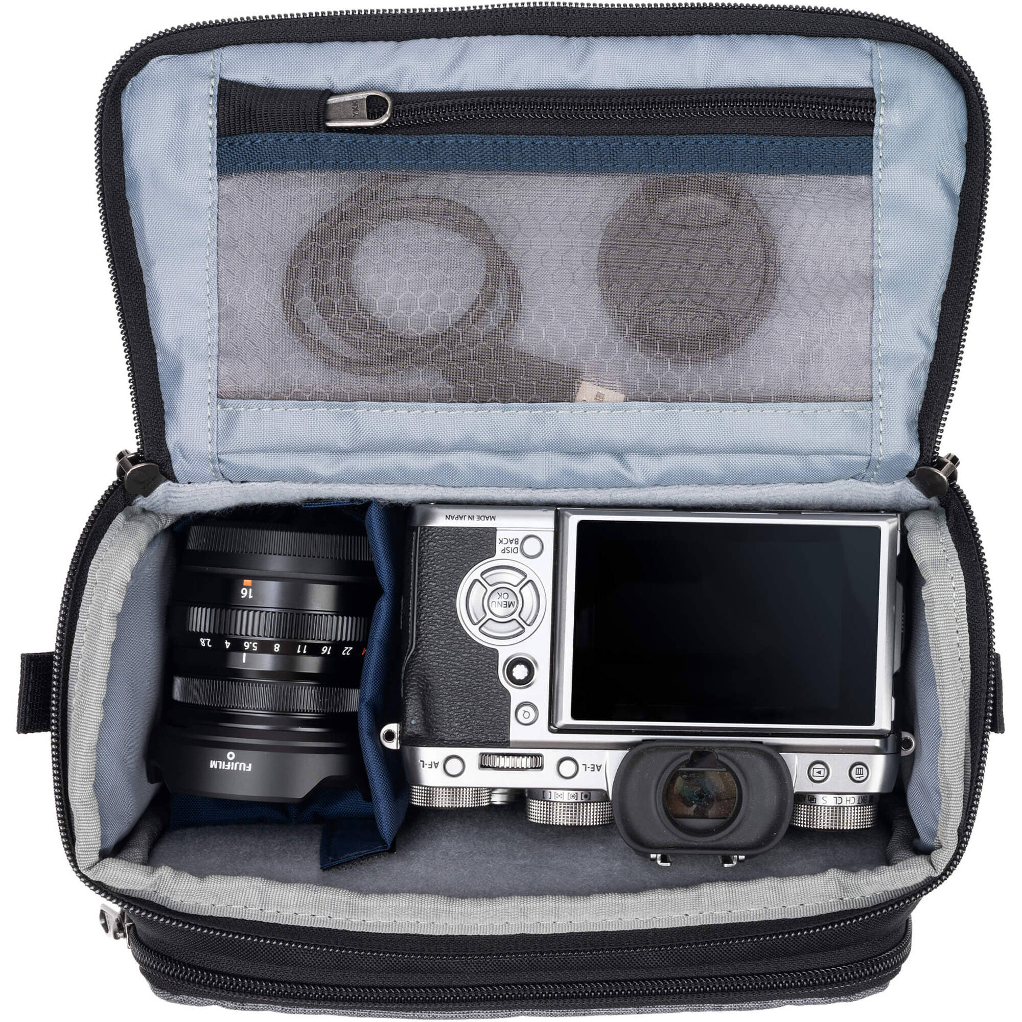 Mover 20 V2 with adjustable interior dividers for camera and lenses
