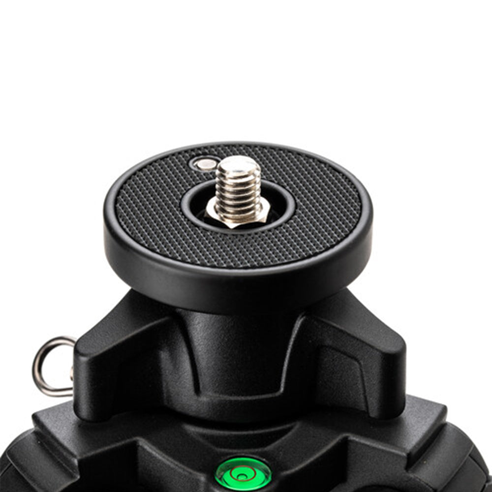 Benro CLT204 Induro Series 2 Carbon Fibre Tripod for stable, lightweight camera support.