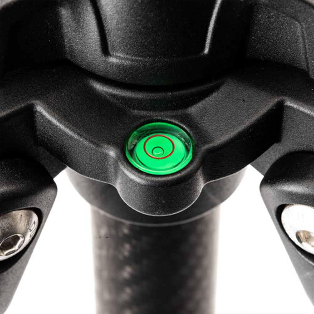 Benro CLT204 Induro Series 2 Carbon Fibre Tripod for stable, lightweight camera support.