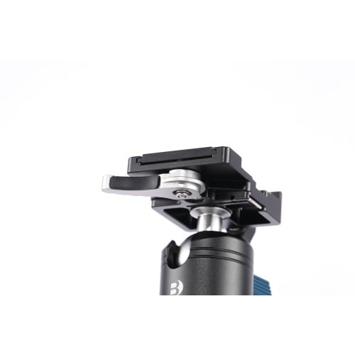 Benro CyanBird Aluminium Tripod with FS30 Ball Head, lightweight and stable support for cameras.