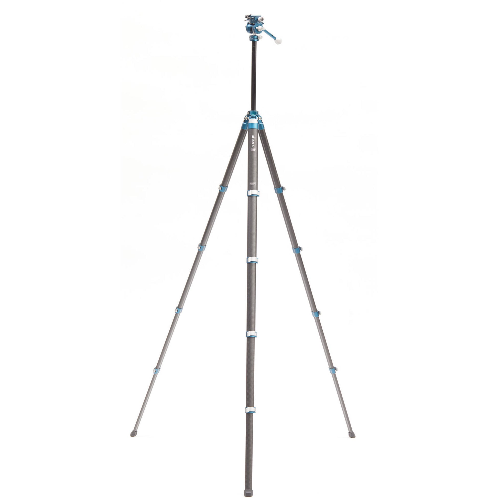 Benro CyanBird Carbon Fibre Tripod with FS20PRO 2-in-1 Pan Head, lightweight and stable support for smooth photo and video capture.