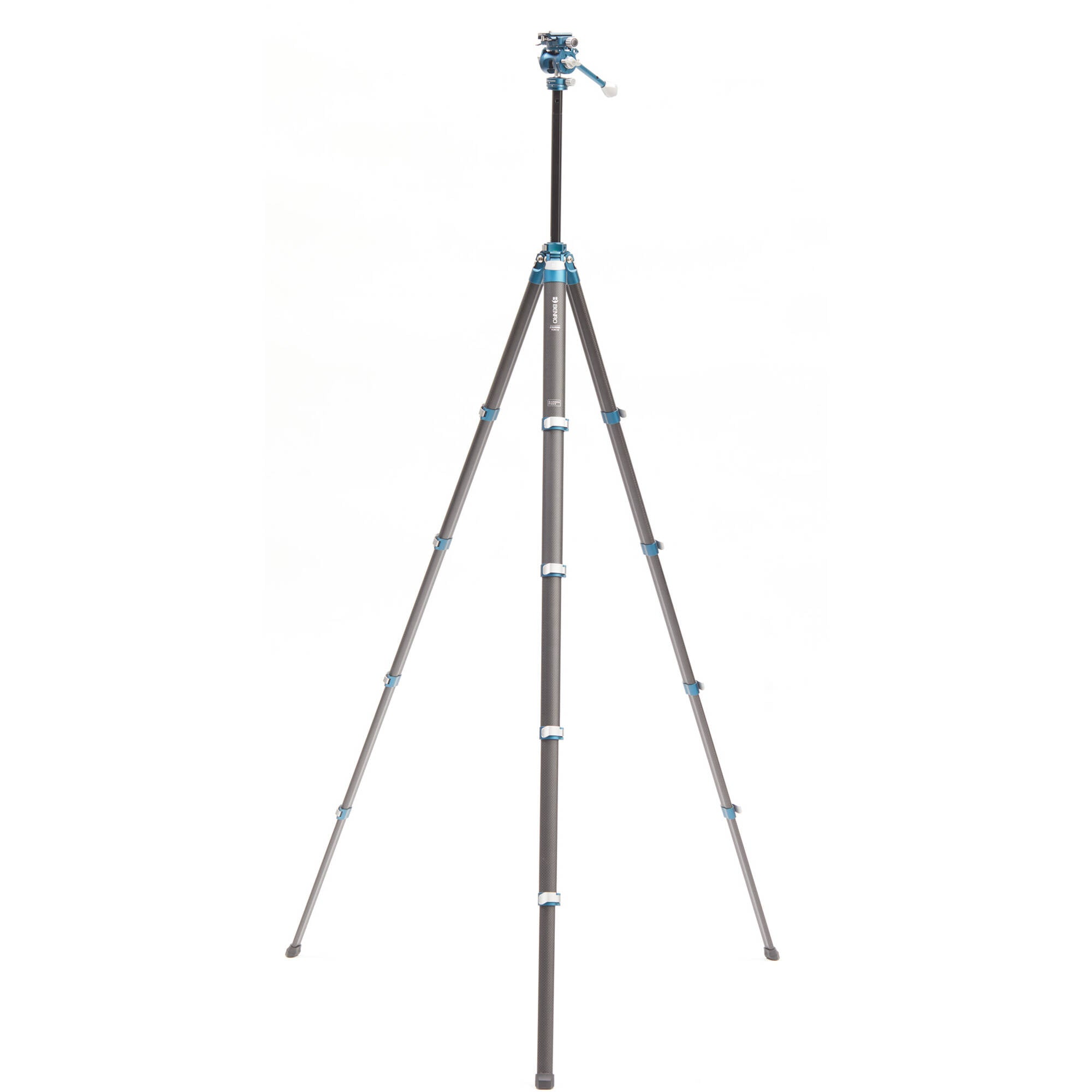 Benro CyanBird Carbon Fibre Tripod with FS20PRO 2-in-1 Pan Head, lightweight and stable support for smooth photo and video capture.