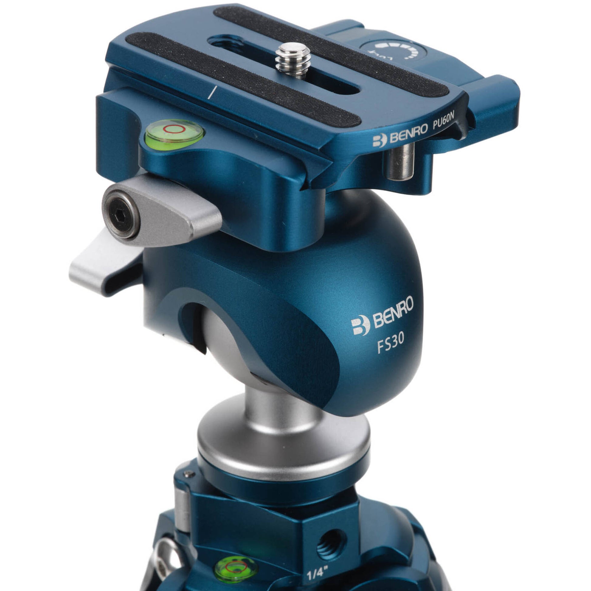 Benro CyanBird Carbon Fibre Tripod with FS30 Ball Head, lightweight and stable support for DSLR and mirrorless cameras.