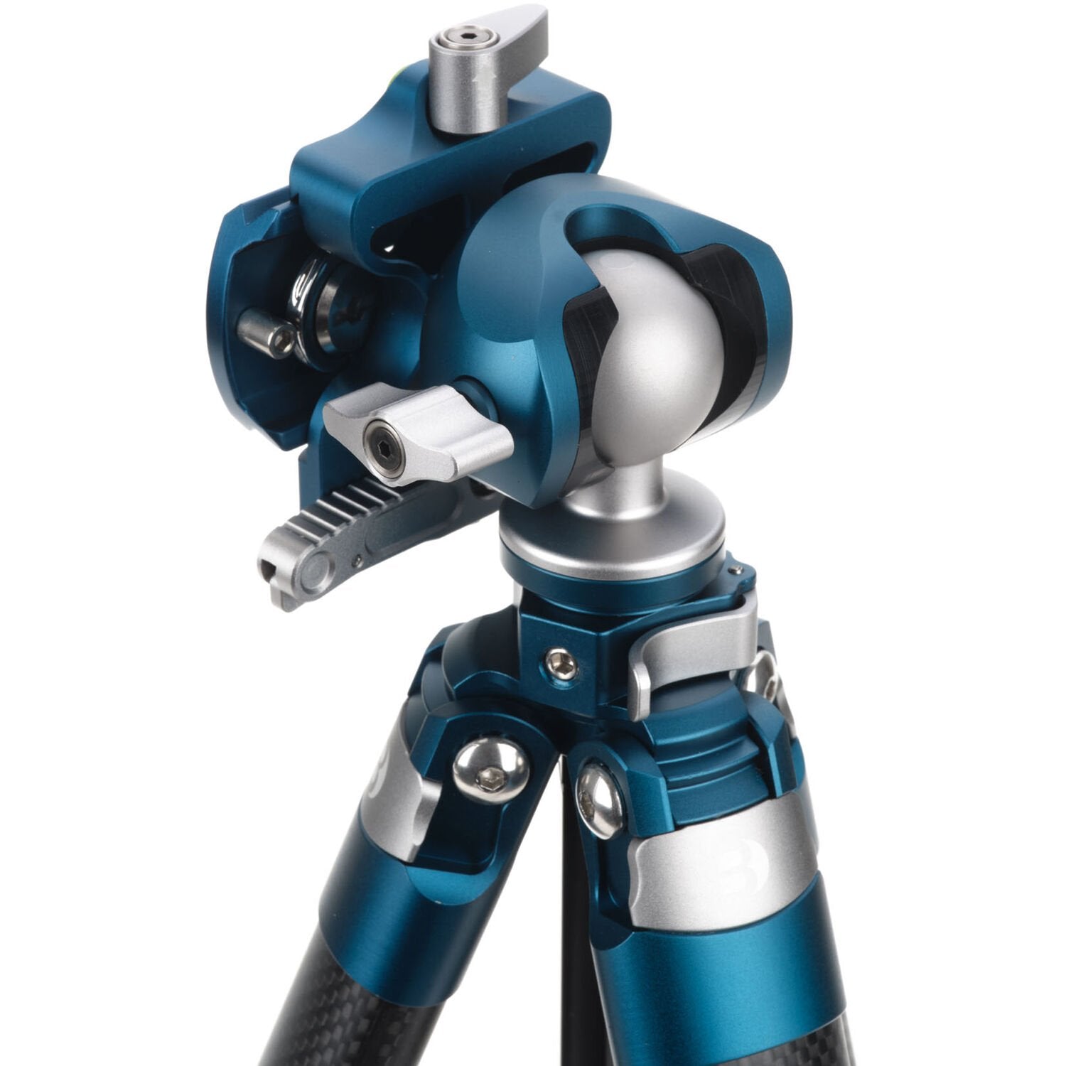 Benro CyanBird Carbon Fibre Tripod with FS30 Ball Head, lightweight and stable support for DSLR and mirrorless cameras.