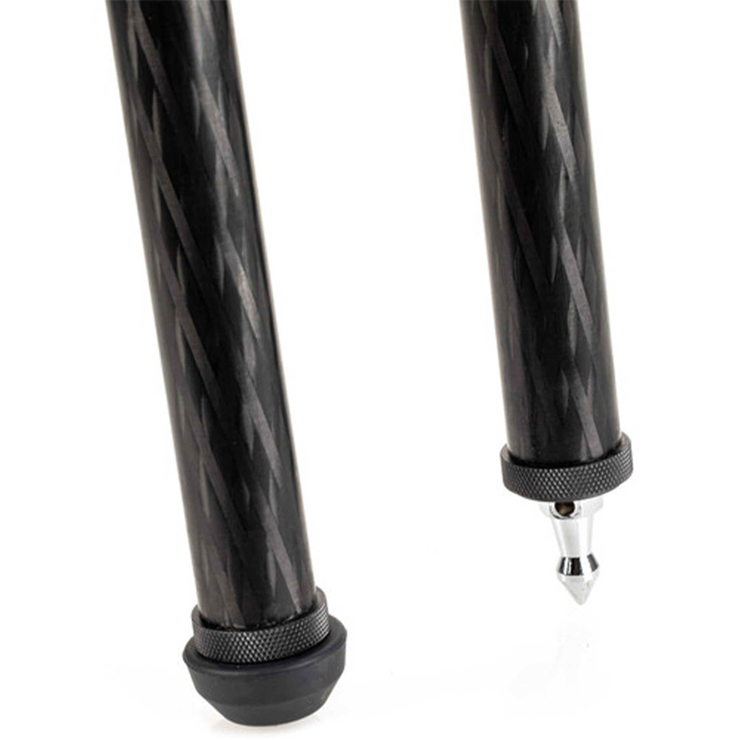 Benro Mammoth carbon‑fiber tripod, matte black, twist‑lock legs and leveling bowl mount.