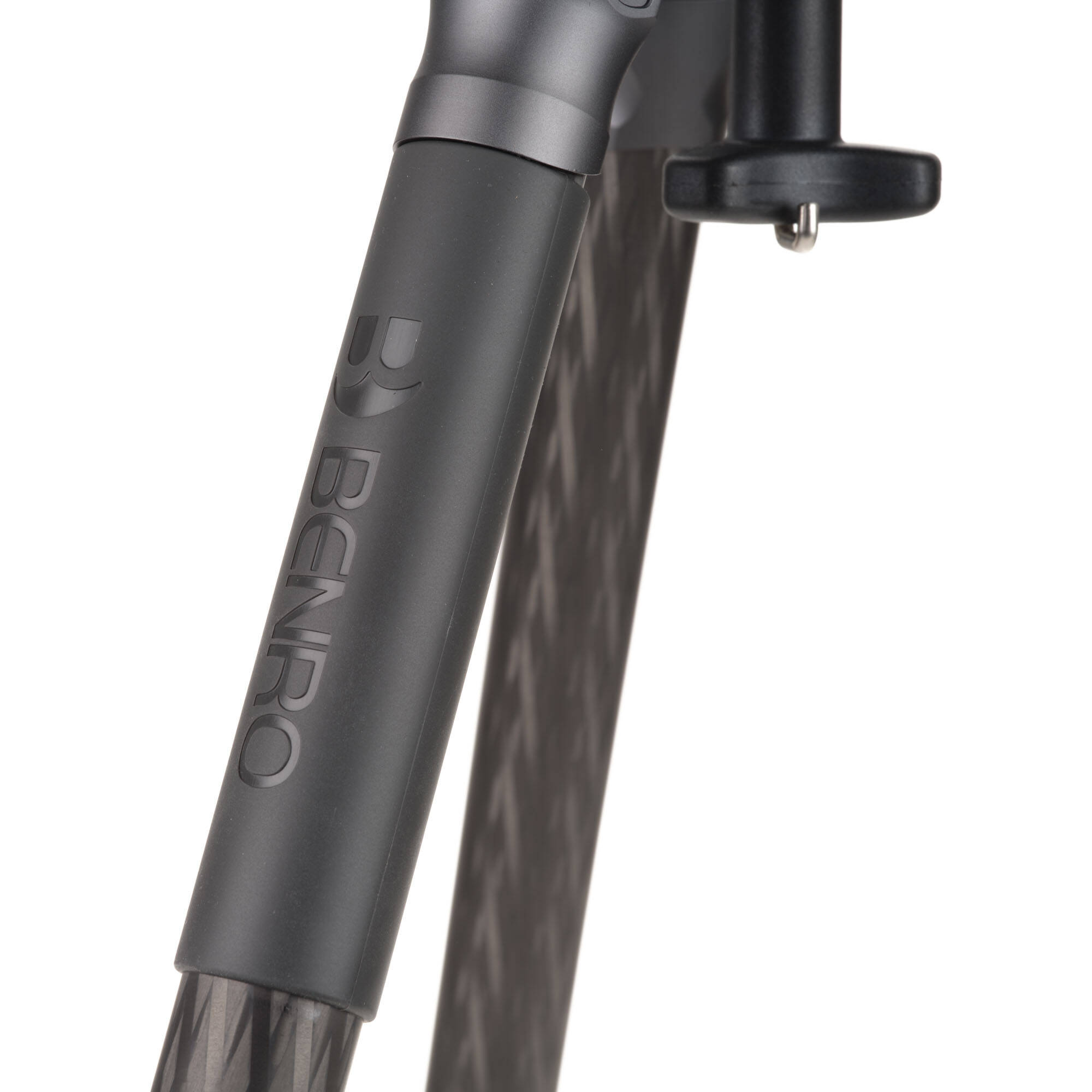 Benro Mammoth Carbon Fiber Tripod – a rugged, professional-grade tripod offering exceptional stability and load capacity, ideal for heavy camera setups in any terrain.
