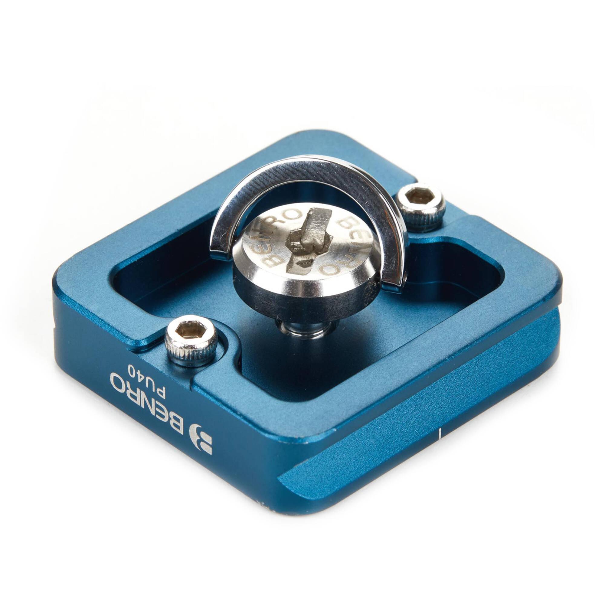 Benro N00P Ball Head with Arca-Type Quick Release – a compact and reliable ball head designed for precise positioning and quick camera attachment for lightweight setups.