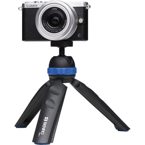 Benro PocketPod PP1 mini tripod in black, with flexible legs and 1/4″ mount for compact cameras or smartphones.