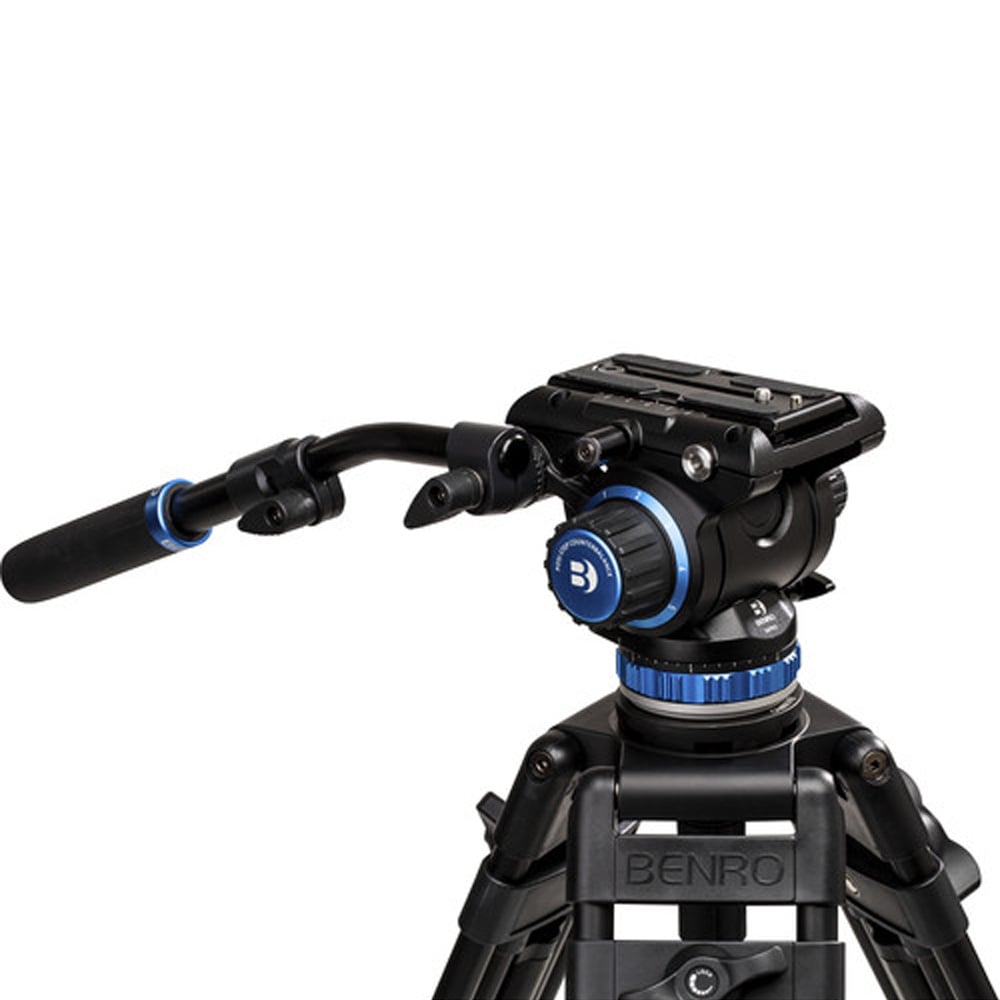 Benro S6Pro Fluid Video Head in matte black with grey detailing, featuring smooth pan and tilt control knobs, built-in bubble level, detachable quick‑release plate, and fluid damping system designed for professional video stabilization.