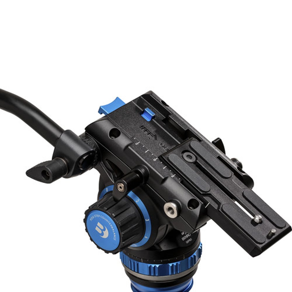 Benro S6Pro Fluid Video Head in matte black with grey detailing, featuring smooth pan and tilt control knobs, built-in bubble level, detachable quick‑release plate, and fluid damping system designed for professional video stabilization.