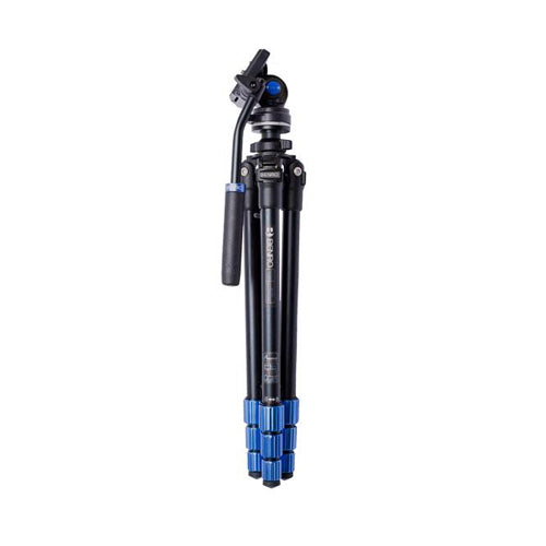 Benro Slim Twist aluminium travel tripod kit – compact, lightweight with twist‑lock legs and S2 pan‑tilt head.