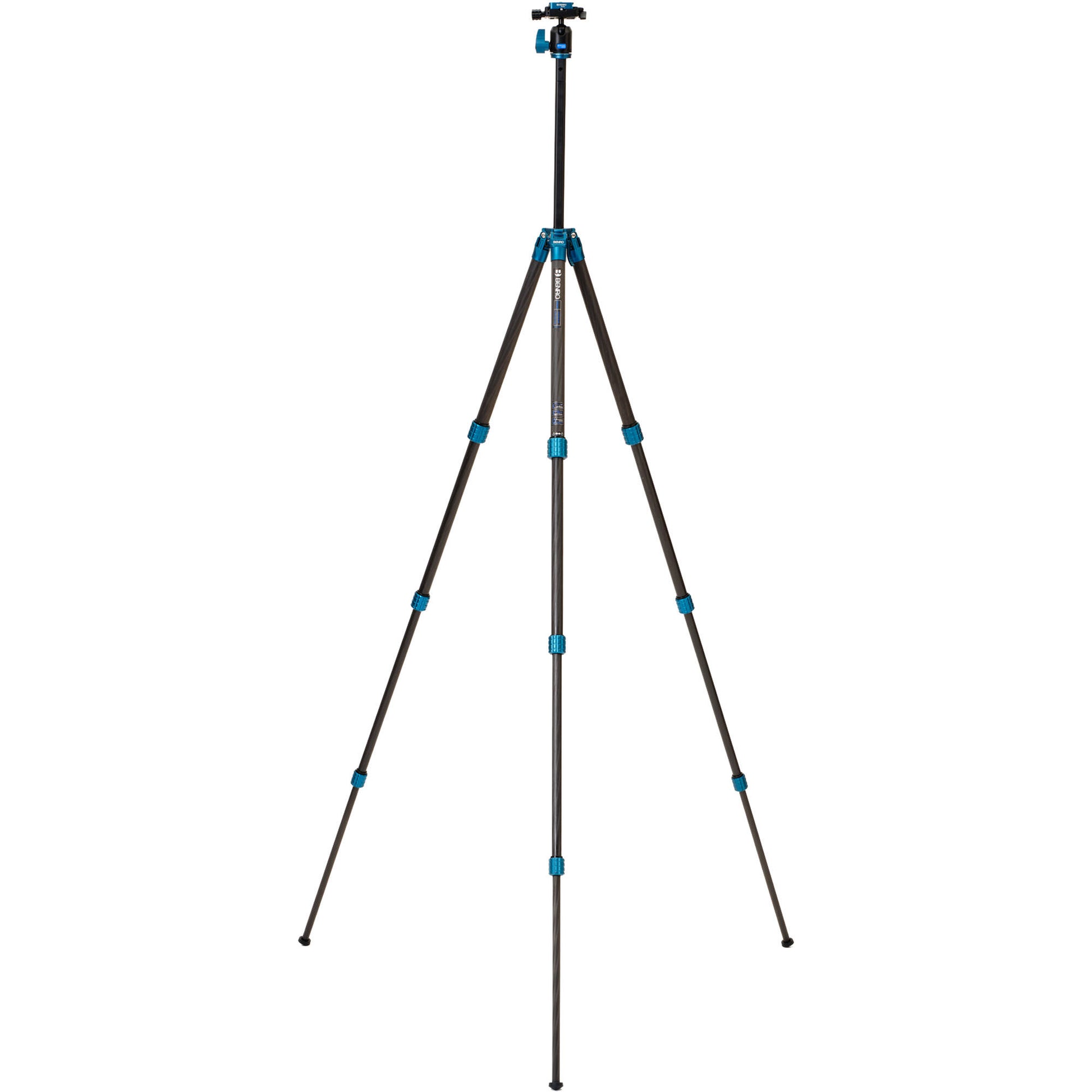 Benro SuperSlim Carbon Fibre Tripod with Ball Head – an ultra-lightweight yet durable tripod perfect for travel, featuring strong carbon fibre legs and smooth ball head control.