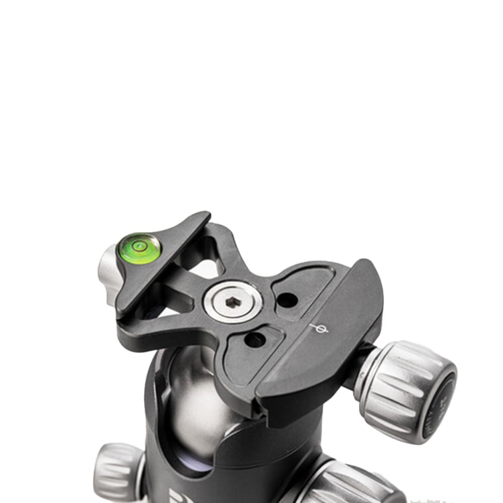 Benro VX20 Two‑Series Arca‑type aluminum ball head in black with ergonomic control knobs for smooth pan and tilt adjustments.