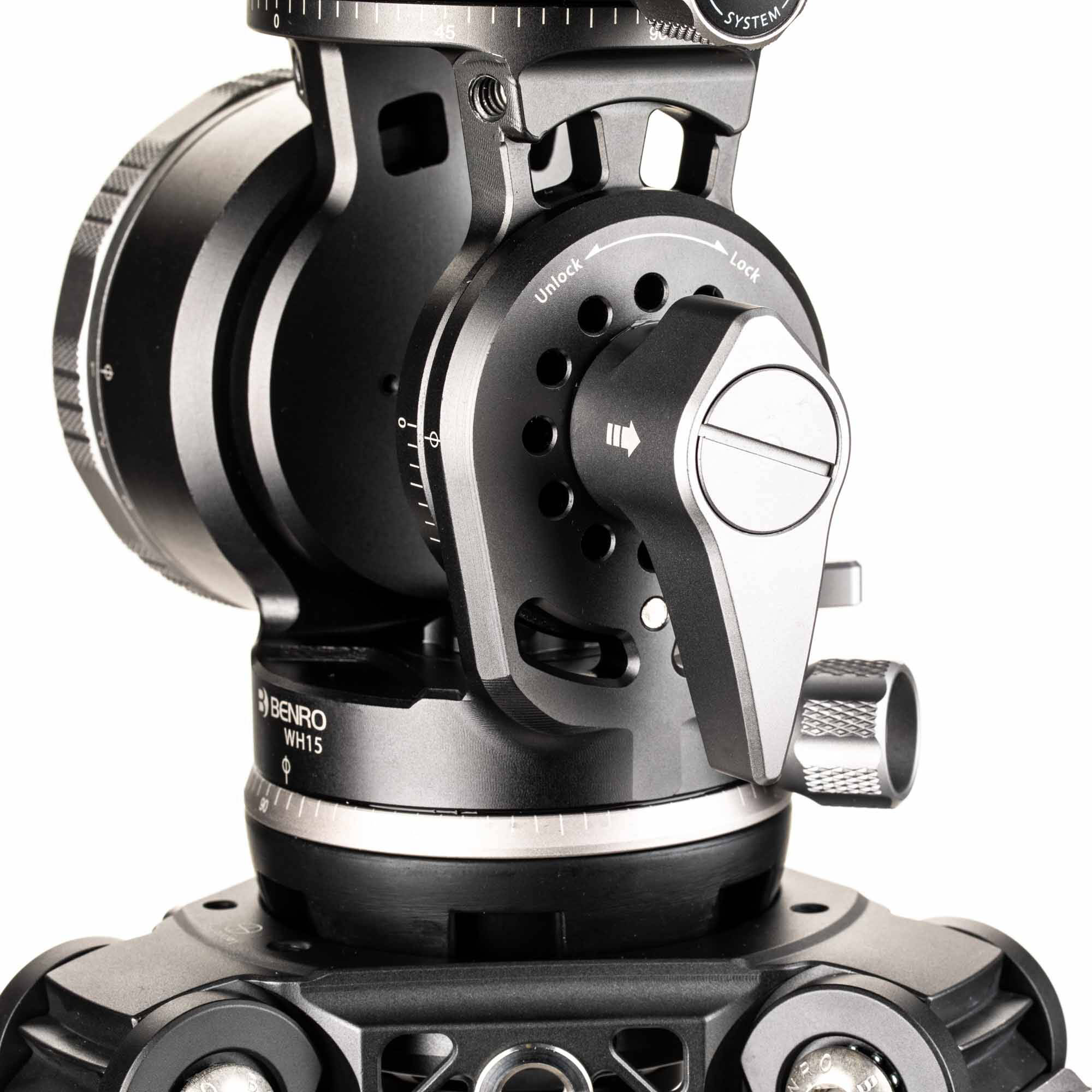 Benro WH15 Wild Head video tripod head with 8-stop counterbalance, dual panoramic function, and 15 kg load capacity for smooth, stable shooting.