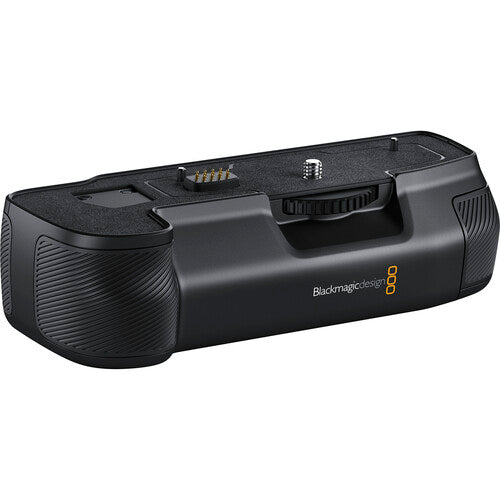 The optional Pocket Cinema Camera Battery Grip lets you replace the 4K and 6K model’s standard LP‑E6 battery with 2x L‑series batteries.