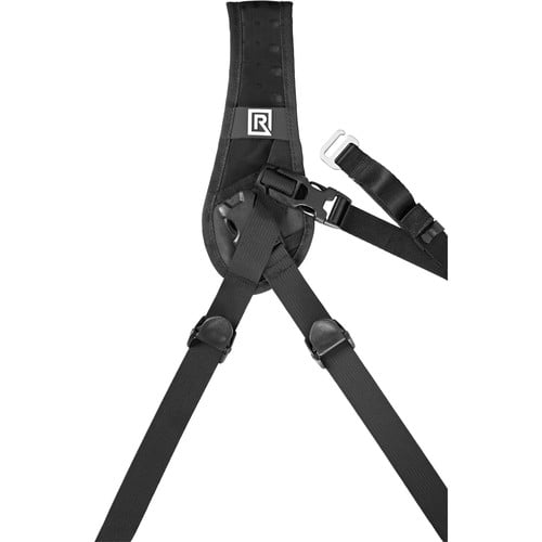BlackRapid Curve Breathe Camera Strap – ergonomic camera strap with breathable padding and quick-adjust design for comfortable, secure carrying on the shoulder.