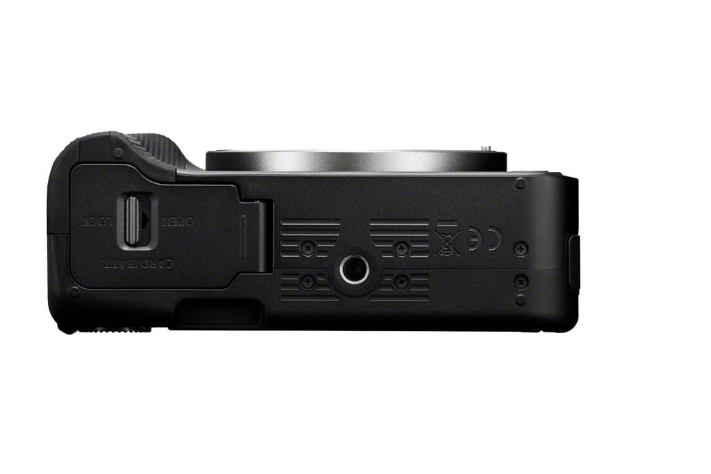Canon EOS R50 V Mirrorless Camera + RF-S 14-30mm Lens: 24.2MP APS-C sensor, DIGIC X processor, 4K 60p video with 6K oversampling, Dual Pixel CMOS AF II, 3" vari-angle touchscreen, Wi-Fi, Bluetooth, RF-S 14-30mm f/4-6.3 IS STM PZ lens with power zoom and 5-stop stabilization included.