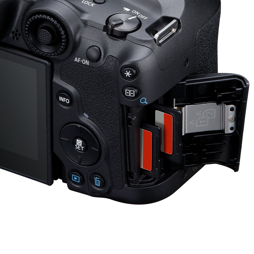 Canon EOS R7 Mirrorless Camera: 32.5MP APS-C sensor, DIGIC X processor, Dual Pixel CMOS AF II, 4K 60p video (7K oversampled), 30fps burst, 7-stop IBIS, AF tracking for humans and animals, supports EF/EF-S lenses with adapter.