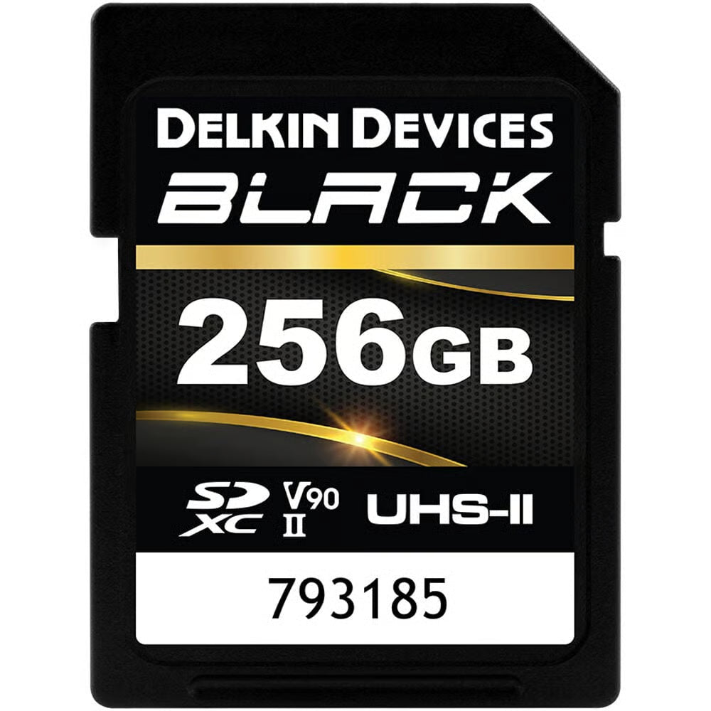 Built for any environment the Delkin Devices Black can withstand 18kg of impact, and is water and dust proof. 