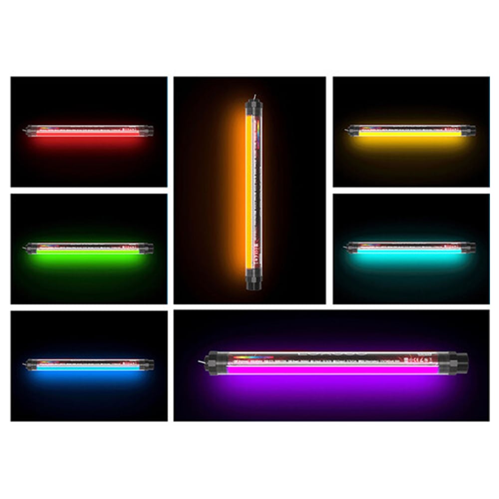 LUXCEO P7RGB Pro 40 cm waterproof RGB tube light with built-in battery, smartphone app control, and ¼″-20 mounting thread.
