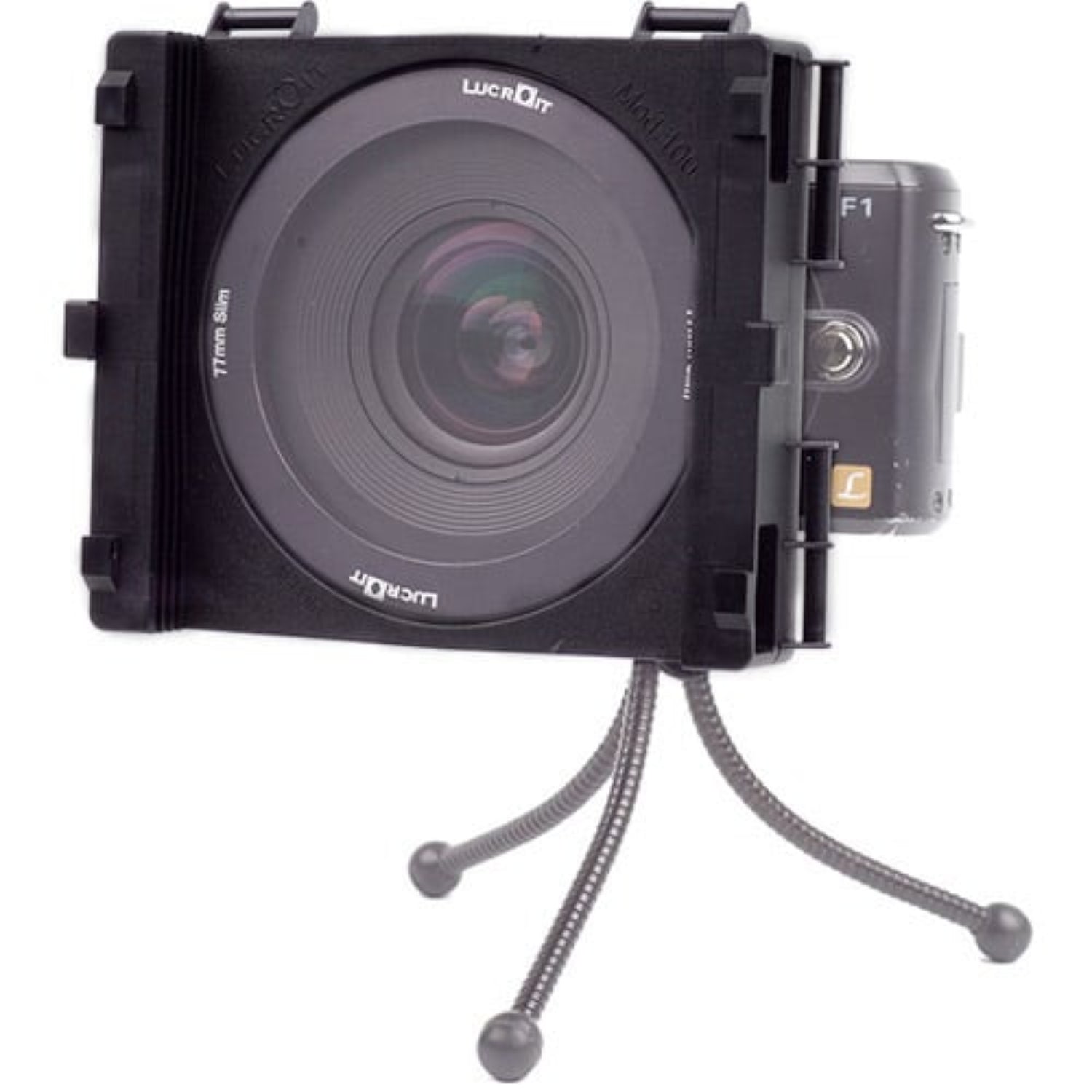 This Formatt-Hitech 3x2mm slot adapters for 100mm Lucroit filter holder is designed to use multiple rectangular or square filters that are 100mm wide.