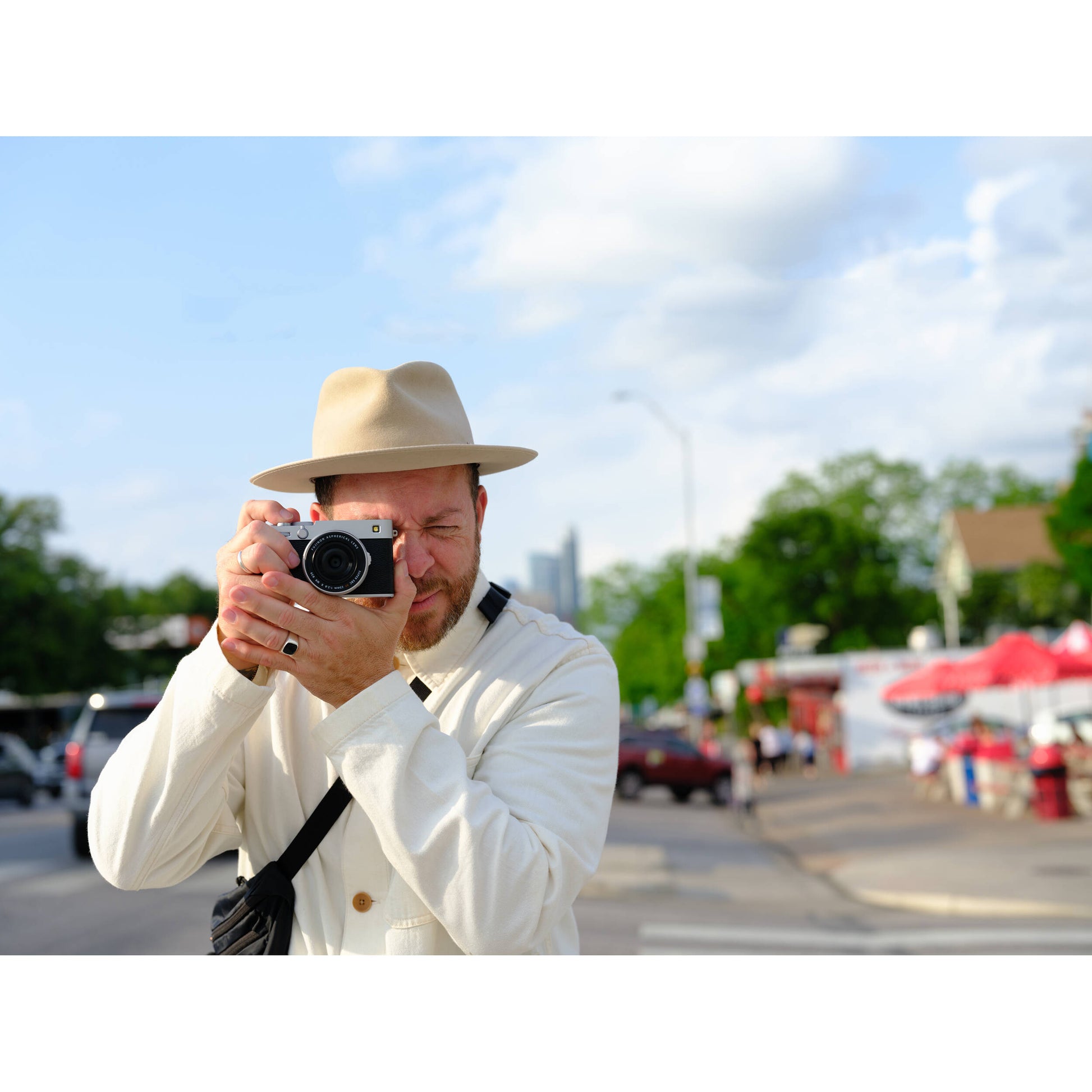 Fujifilm X-E5 silver mirrorless camera with 40.2MP APS-C X-Trans CMOS 5 HR sensor, 7-stop in-body image stabilization, advanced autofocus, and 6.2K video recording