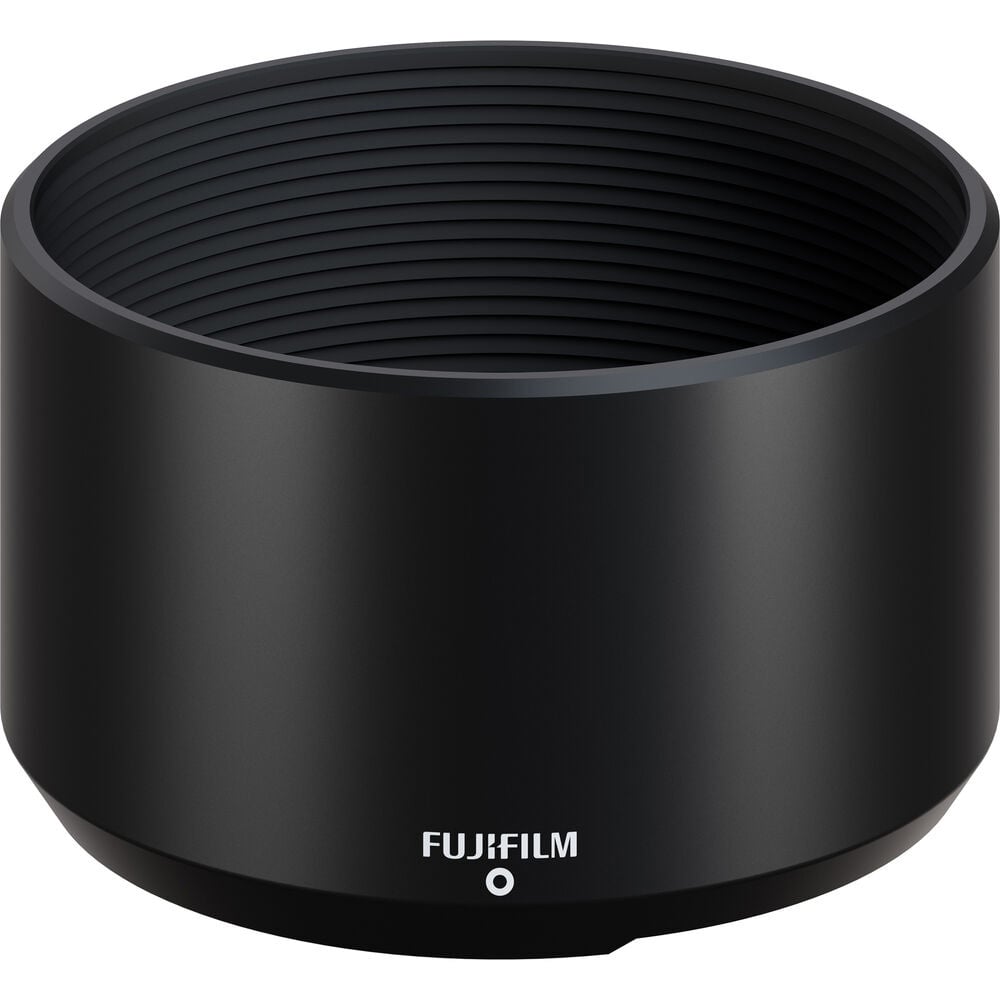 Fujifilm XF 33mm f/1.4 – fast prime lens with linear motor autofocus, weather resistance, and superb edge-to-edge sharpness.