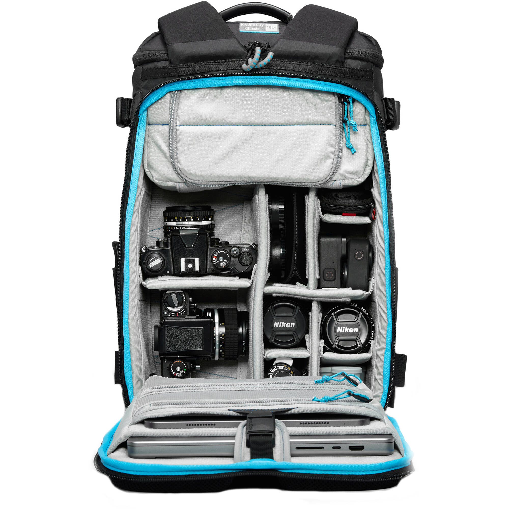 Kiboko City Classic 18L+ backpack with rear zip and magnetic side pockets.